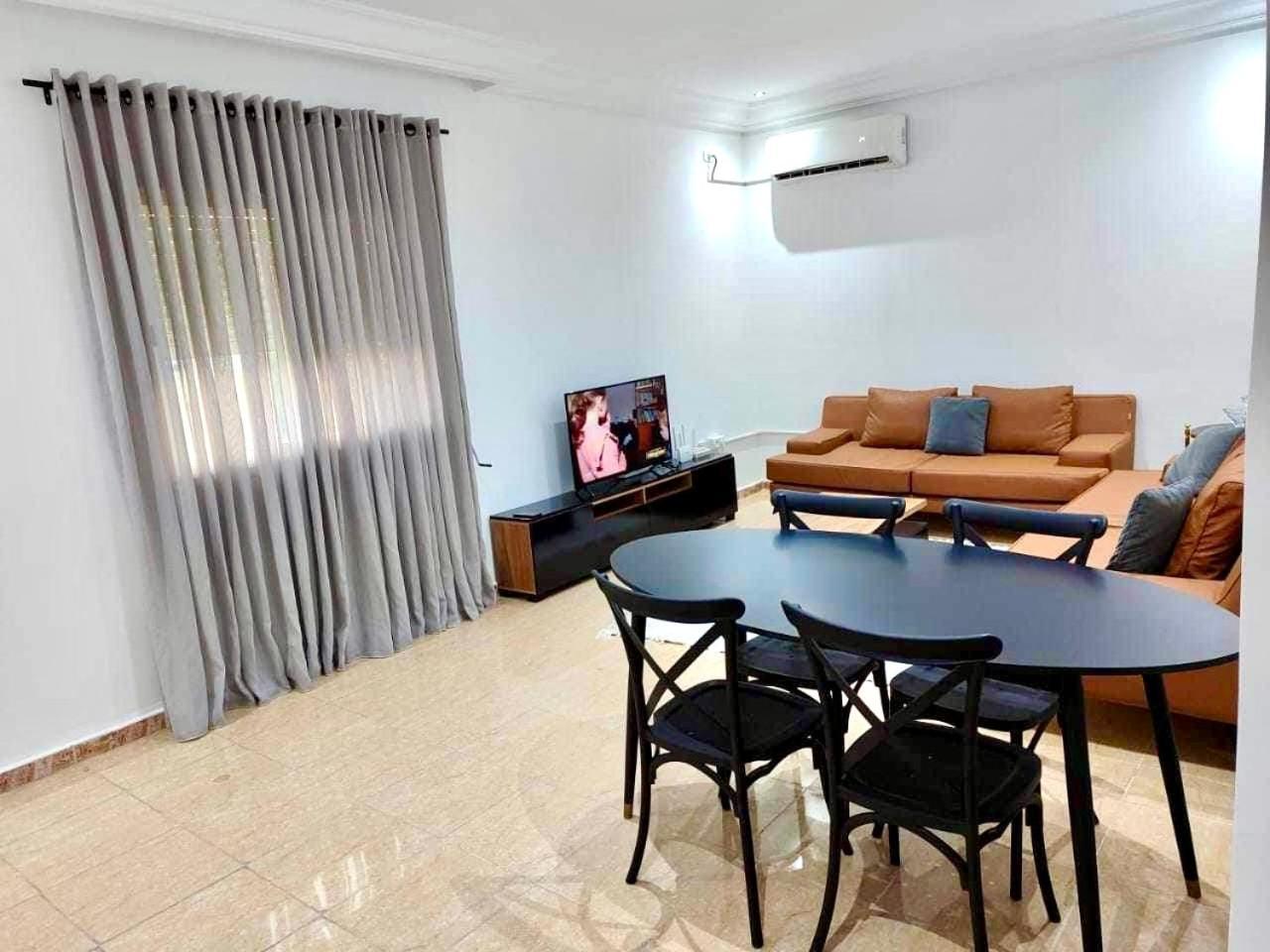 Nice Stay 2 Bedrooms Jardins De Carthage Le Kram Exterior foto